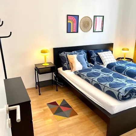 Cozy Retreat - By Nahuen شقة *